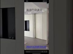 Unsichtbare Aluminiumtüren